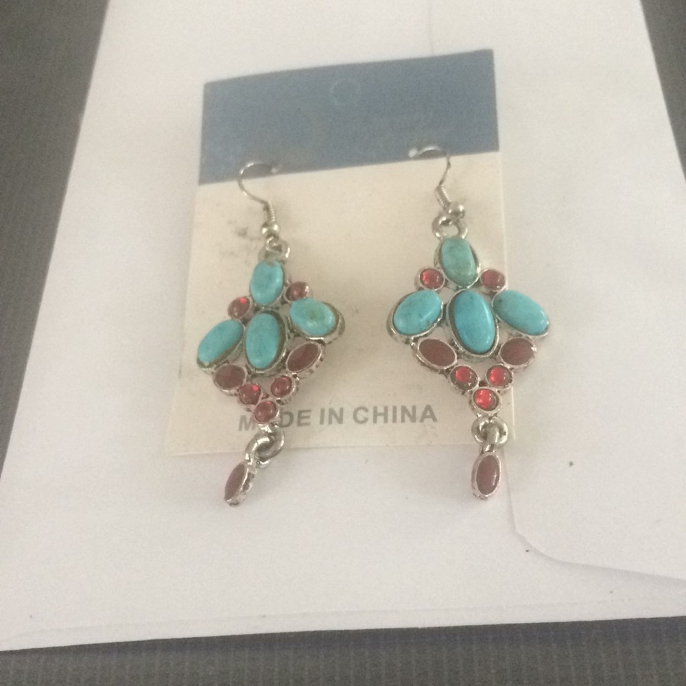 STUNNING new earrings